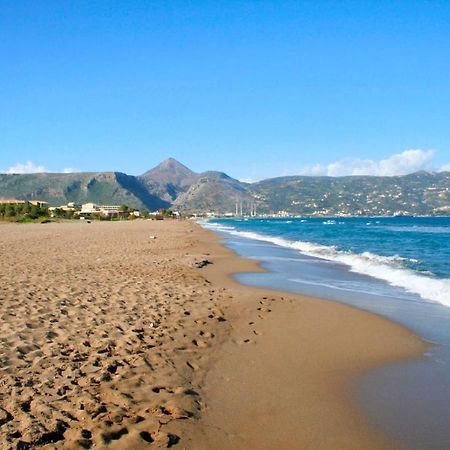 The Fifty Condo Heraklion  Екстер'єр фото