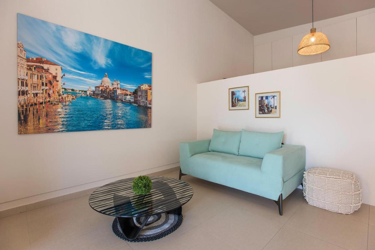 The Fifty Condo Heraklion  Екстер'єр фото